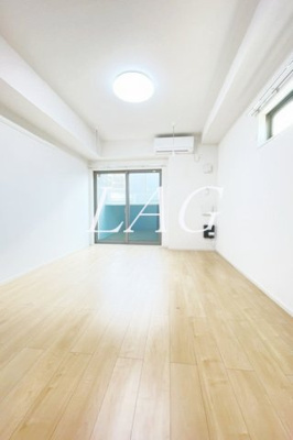 【居間・リビング】 | シエル・アルエット | 洋室のお部屋です。