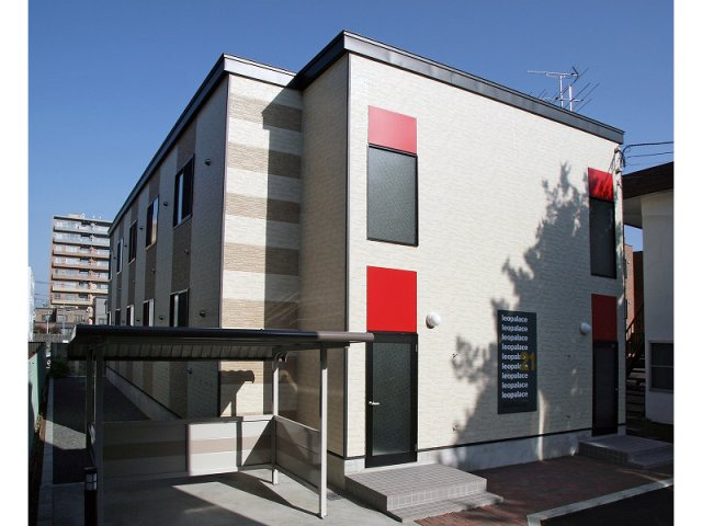 レオパレススターラポラ