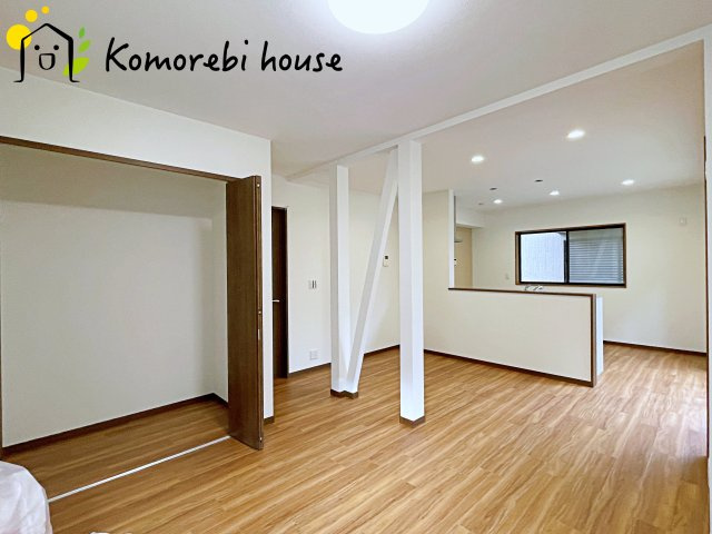 さいたま市西区指扇　中古一戸建ての居間・リビング|26.2.26　撮影済み