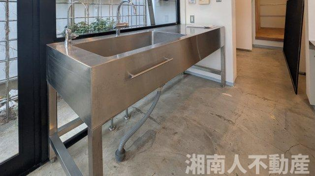 藤沢市片瀬３丁目６－３５戸建てのキッチン|使いやすいキッチンです