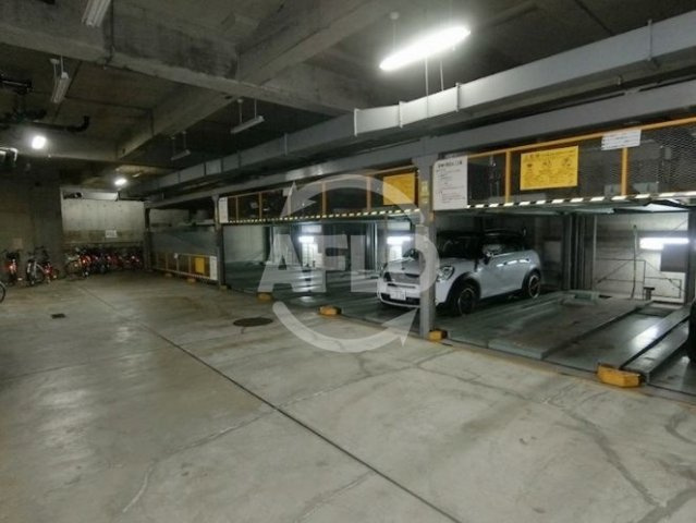 シャトー南船場の駐車場|シャトー南船場　駐車場