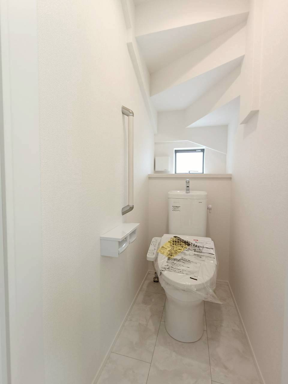 三郷市　戸ケ崎5丁目　新築戸建　全9棟のトイレ|落ち着いたトイレです