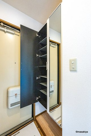 メゾン・ド・Mの玄関