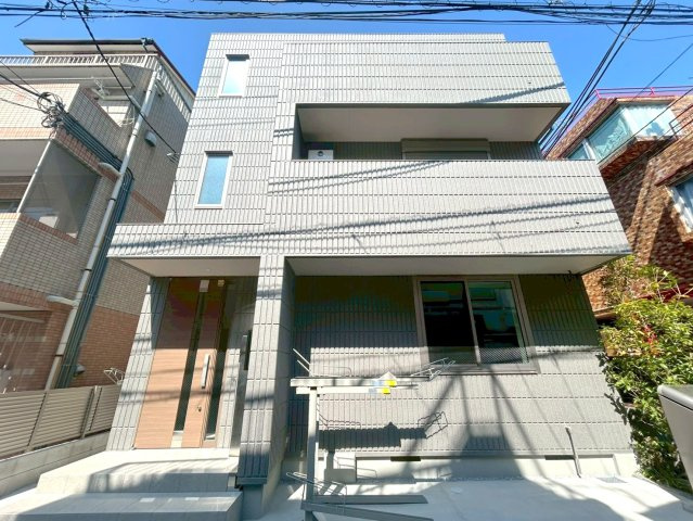 （仮称）北新宿１丁目メゾンのエントランス