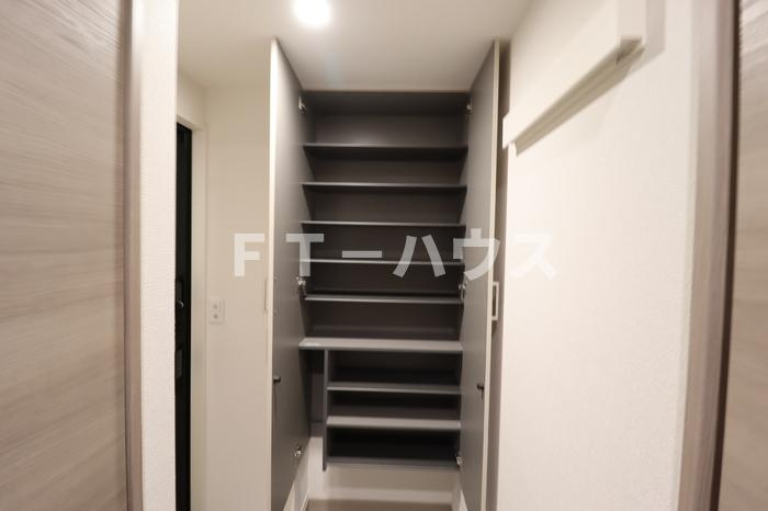 Resi NOIR(レジノワール)の収納|シューズボックス（トールタイプ）