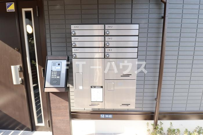 Resi NOIR(レジノワール)のその他共用部分|ポスト・宅配ボックス