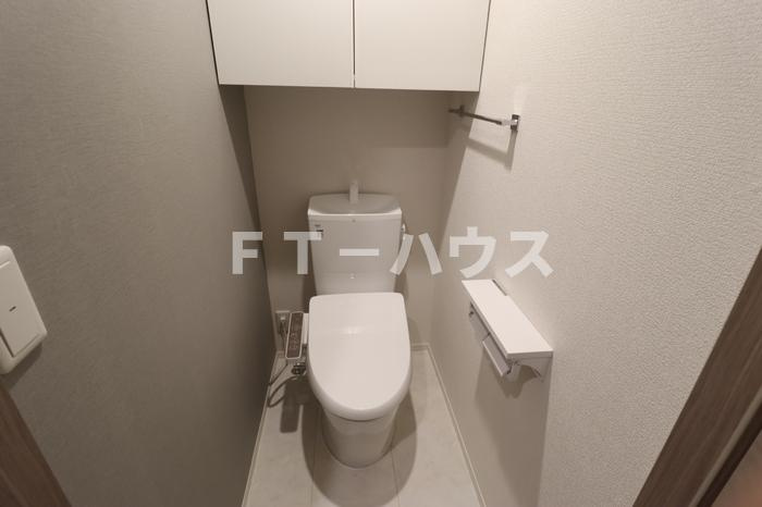 Resi NOIR(レジノワール)のトイレ|温水洗浄暖房便座