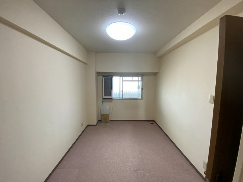 グランプレステージ西明石の洋室|廊下側洋室5.6帖の全貌