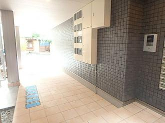 【ロビー】 | アルーエム千田