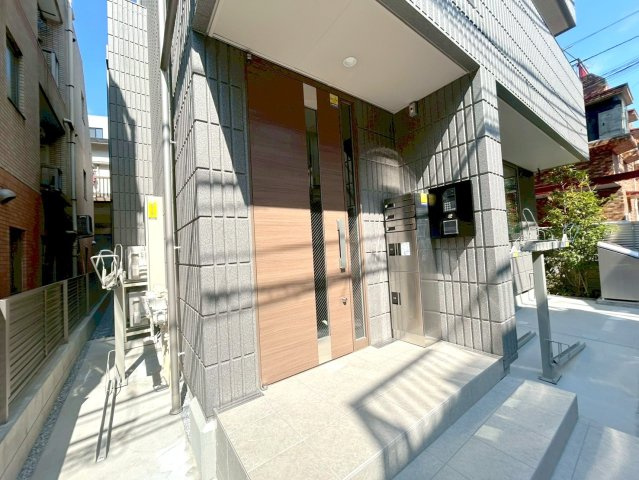 （仮称）北新宿１丁目メゾンのエントランス