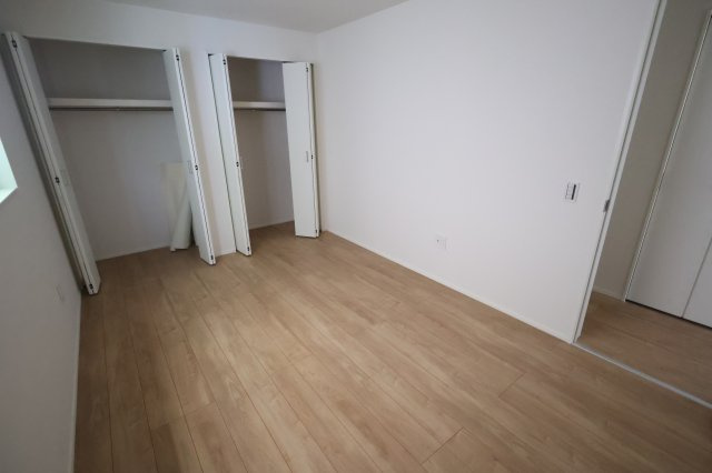 《仲介手数料無料》浦和区針ヶ谷１丁目14新築一戸建てKEIAI GRACEの洋室