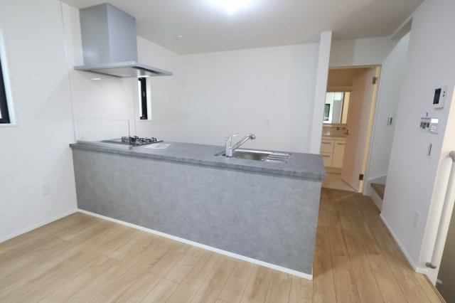 《仲介手数料無料》浦和区針ヶ谷１丁目14新築一戸建てKEIAI GRACE