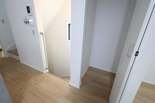 《仲介手数料無料》浦和区針ヶ谷１丁目14新築一戸建てKEIAI GRACEの収納