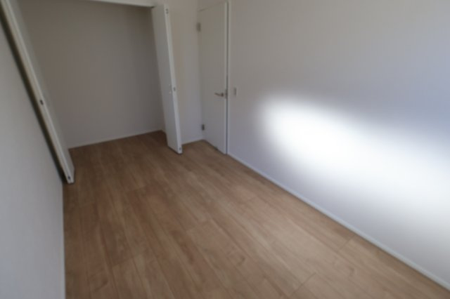 《仲介手数料無料》浦和区針ヶ谷１丁目14新築一戸建てKEIAI GRACEの洋室