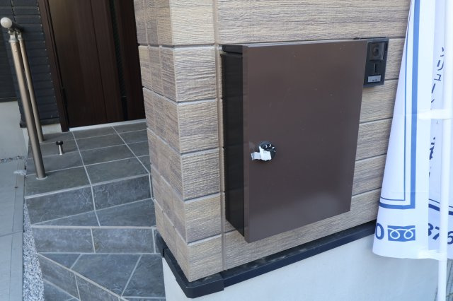 《仲介手数料無料》浦和区針ヶ谷１丁目14新築一戸建てKEIAI GRACEのセキュリティ