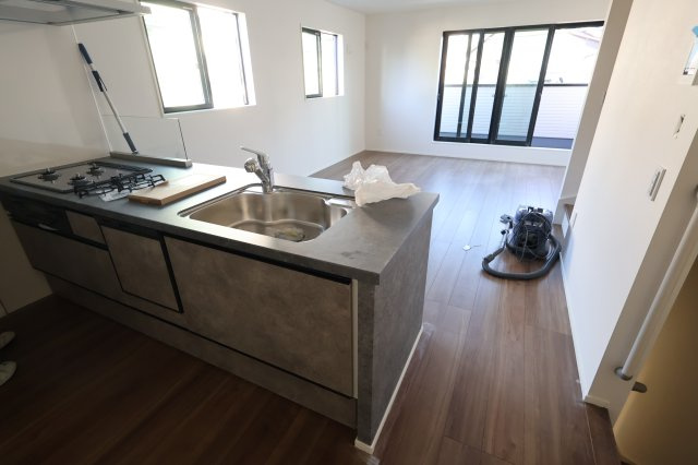 《仲介手数料無料》浦和区針ヶ谷１丁目14新築一戸建てKEIAI GRACE