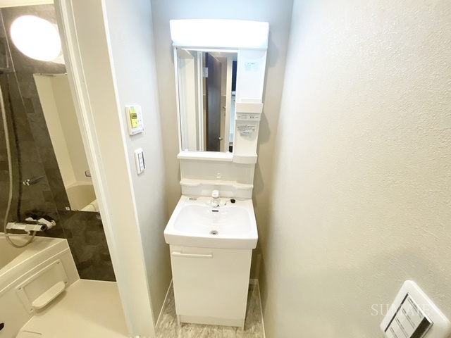 エクセラン北浦和の洗面所|人気の独立洗面台☆