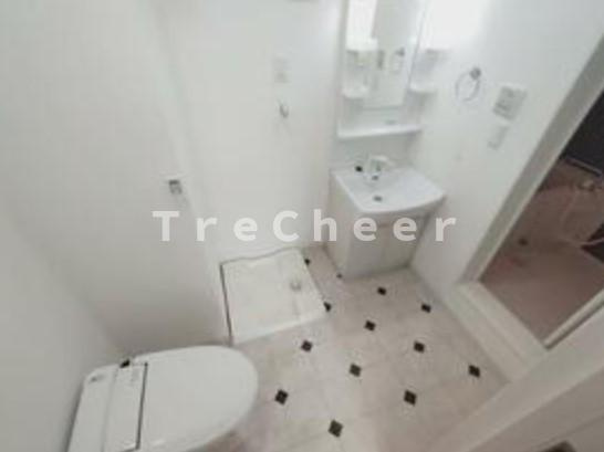 ナーナリベルテ(NAANA Liberte)の洗面所