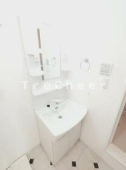 ナーナリベルテ(NAANA Liberte)の独立洗面台