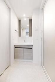 ジオエント本郷三丁目の独立洗面台