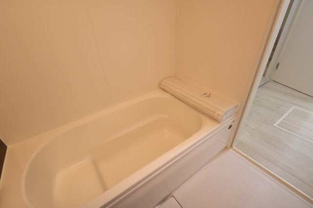 《仲介手数料無料》浦和区針ヶ谷１丁目14新築一戸建てKEIAI GRACEの浴室