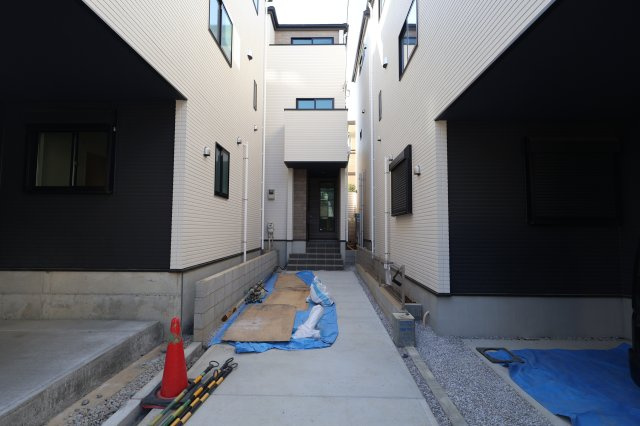 《仲介手数料無料》浦和区針ヶ谷１丁目14新築一戸建てKEIAI GRACEの外観