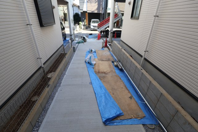 《仲介手数料無料》浦和区針ヶ谷１丁目14新築一戸建てKEIAI GRACEの駐車場