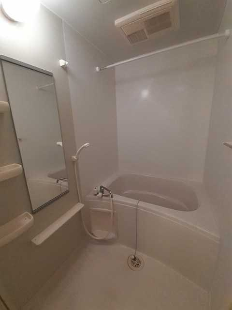 Ｂｅｌｌ一色　　刈谷市の賃貸ならクラスホーム刈谷店の浴室|同物件の別部屋になります。