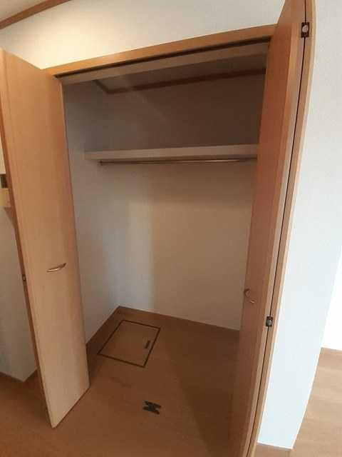 Ｂｅｌｌ一色　　刈谷市の賃貸ならクラスホーム刈谷店の収納|同物件の別部屋になります。