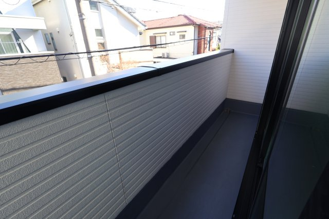 《仲介手数料無料》浦和区針ヶ谷１丁目14新築一戸建てKEIAI GRACEのバルコニー