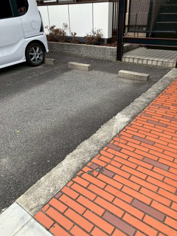 【駐車場】 | サンハウス桂