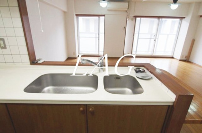 【キッチン】 | ローズハイツ萩中公園 | キッチンです。