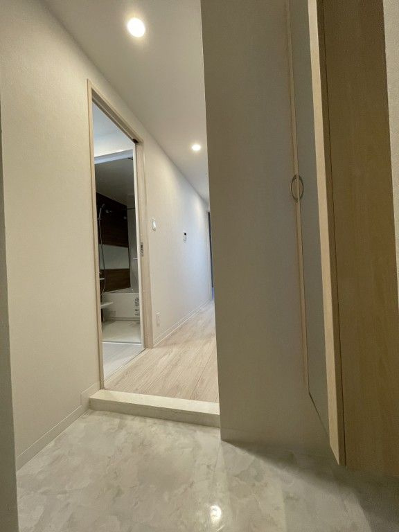 メゾン・ド・カリテの玄関