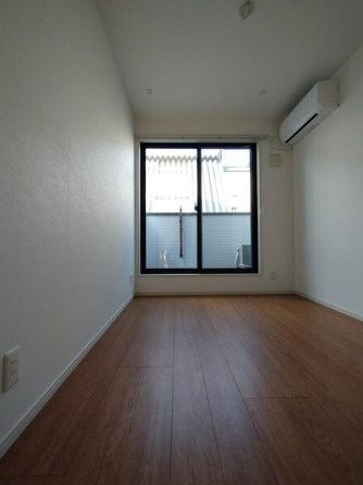 ソルナクレイシア吉祥寺の洋室