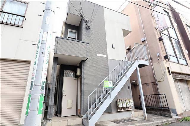 横浜市南区榎町2丁目のアパートの画像