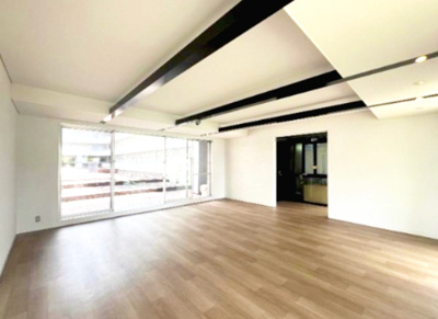 【ロビー】 | エルベコート泉大津