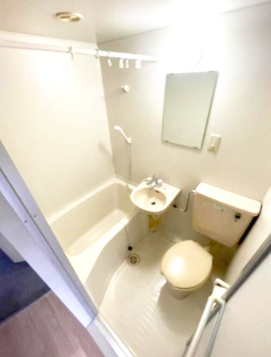 【浴室】 | エルベコート泉大津