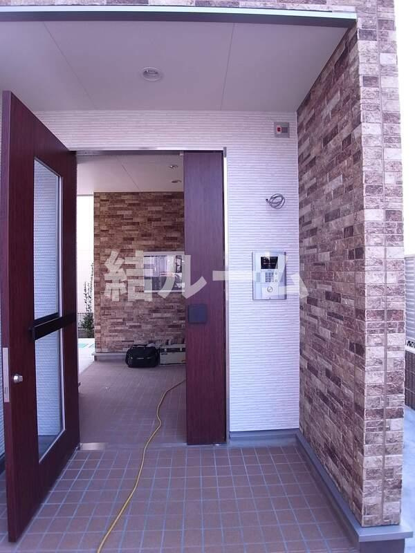 八王子市大塚の賃貸マンションのロビー