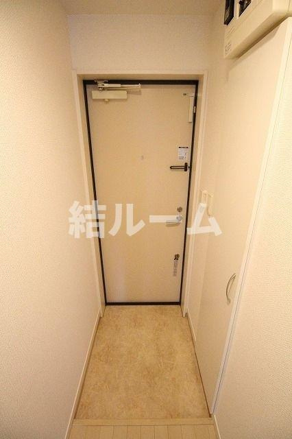 八王子市大塚の賃貸マンションの玄関