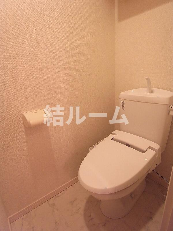 八王子市大塚の賃貸マンションのトイレ