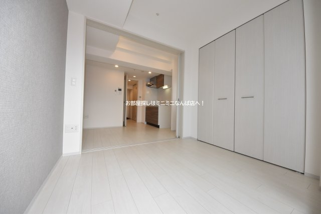 レジュールアッシュウエストレジス