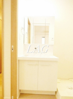 【独立洗面台】 | メゾン・ド・エクレール | 独立洗面台です。