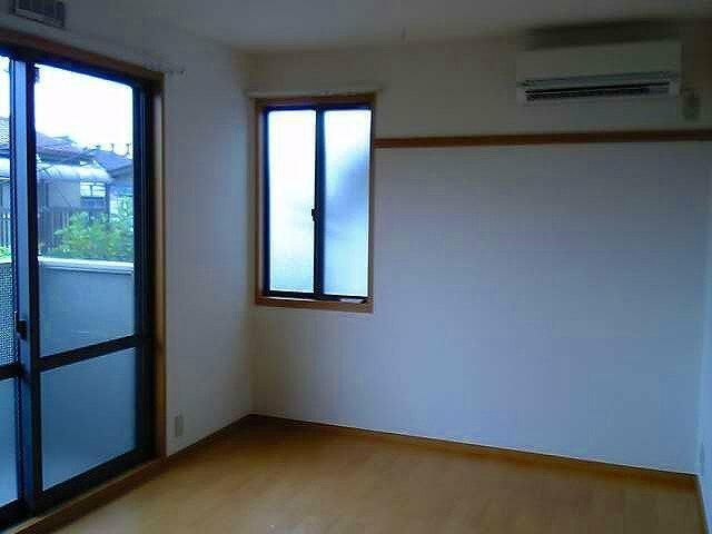 トレス長崎の居間・リビング