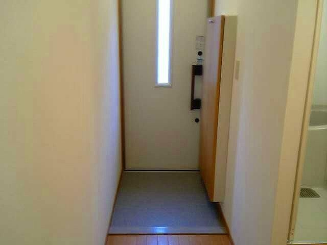 トレス長崎の玄関