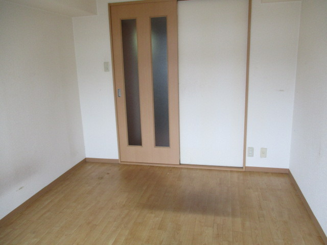 【居間・リビング】 | ＣＦではなくフローリングです