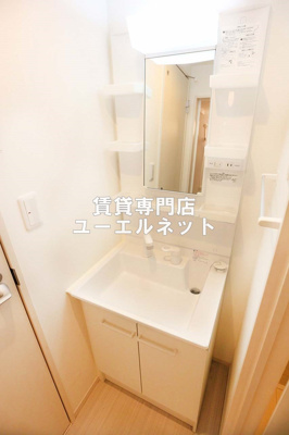 【独立洗面台】 | HARU緑地公園 | 清潔感ある独立洗面台で毎日気持ちよく♪