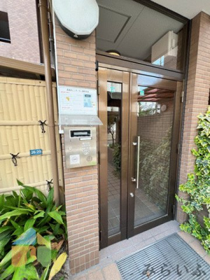 【エントランス】 | ウイングオカドビル
