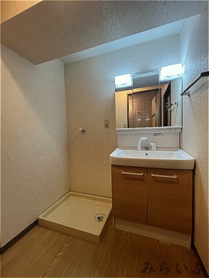 【洗面所】 | ウイングオカドビル