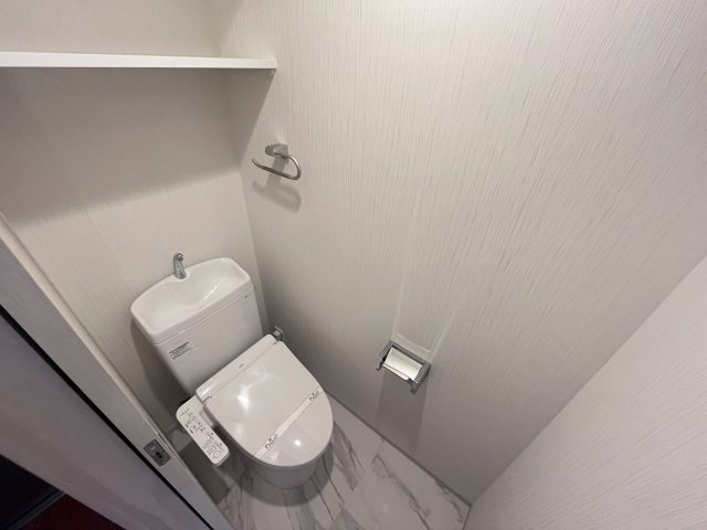 【トイレ】 | プレジオ西宮北口 | 清潔感のあるトイレです