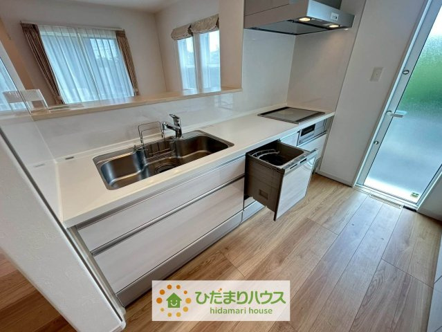 久喜市上内　中古一戸建てのキッチン